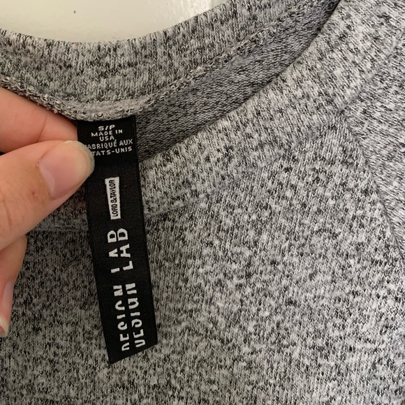 Design lab cutout sweater from The Bay - Picture 4 of 4